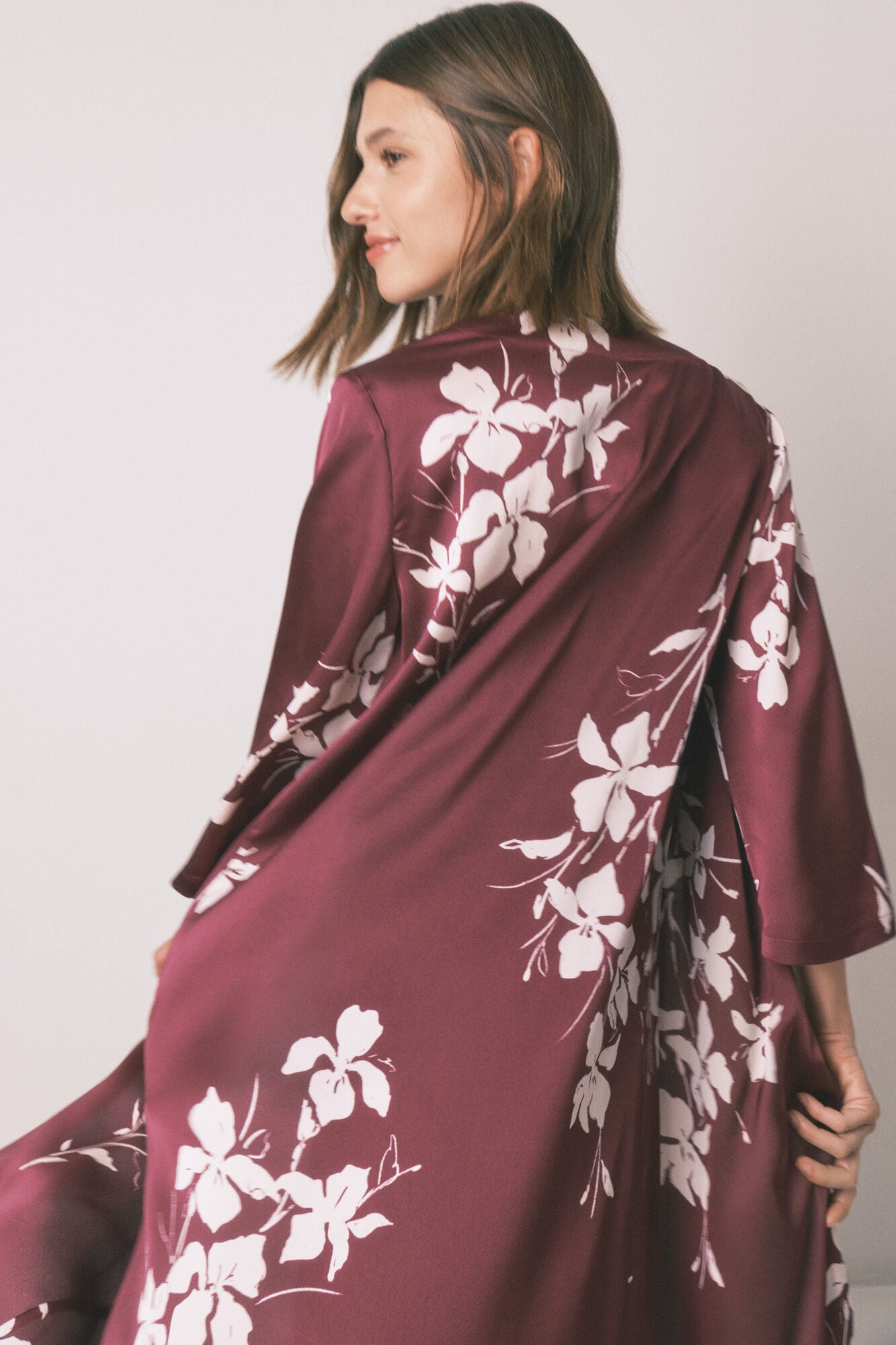 Women Secret_Red_Robe Maroon Floral Robe_2532436_58_05