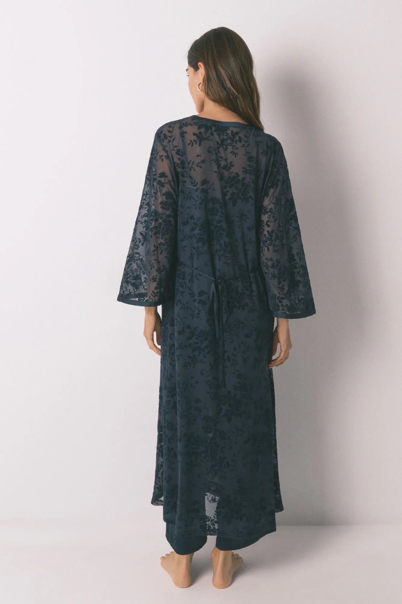 Women Secret_Medium Blue_Long Loose Blue Satin Robe_2532440_12_04
