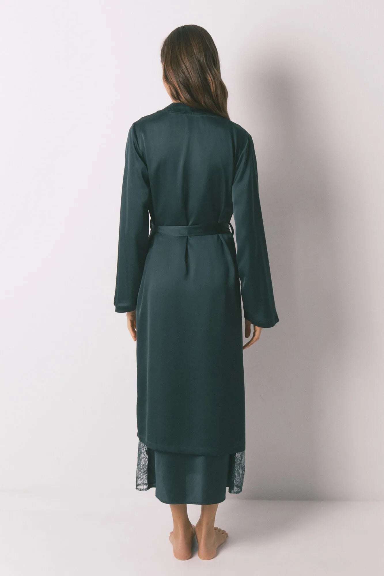 Women Secret_Bottle_Long Loose Green Satin Robe_2532441_20_05