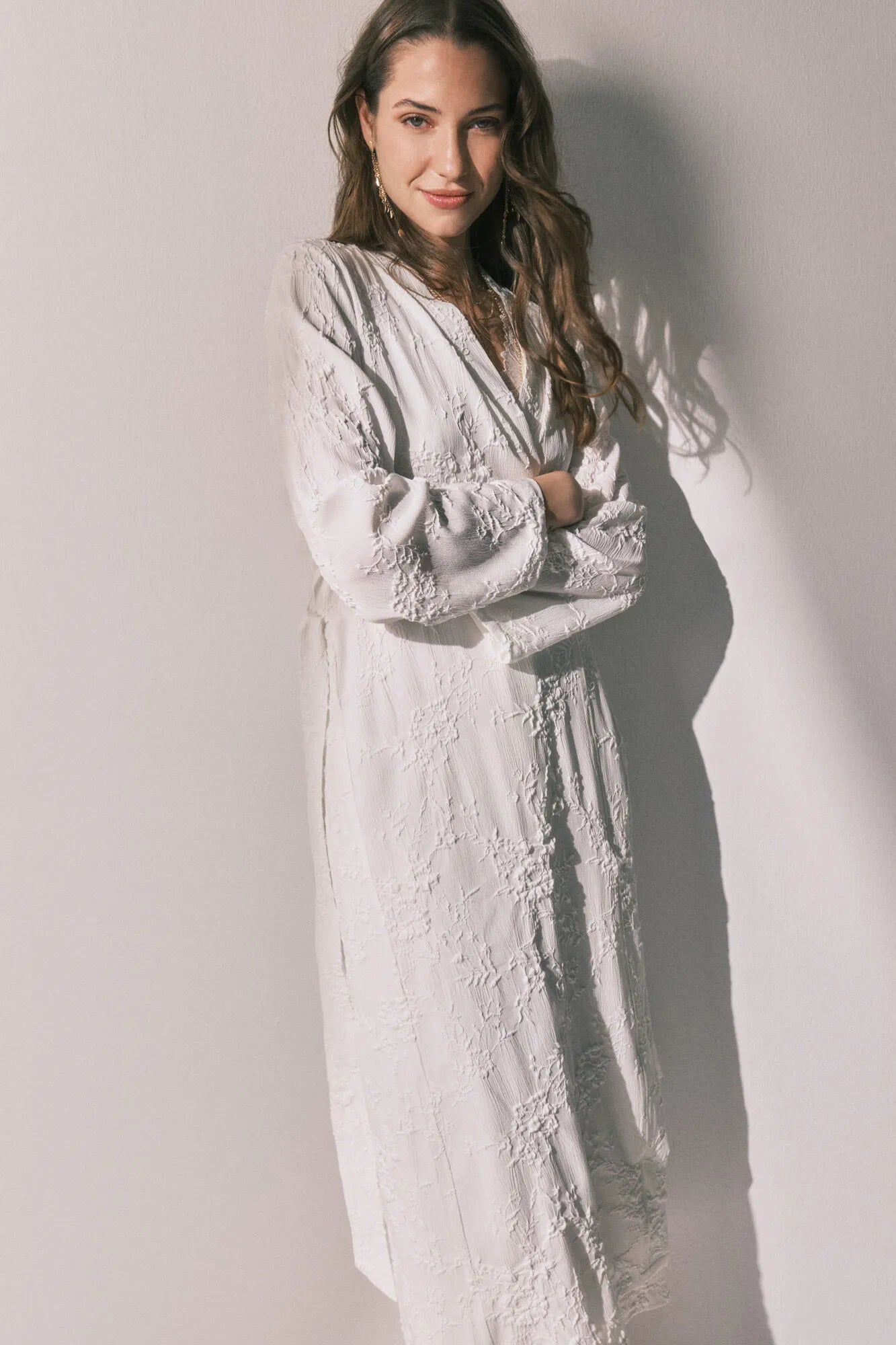 Women Secret_Ivory_Long Satin Jacquard Robe in White_2533680_96_08