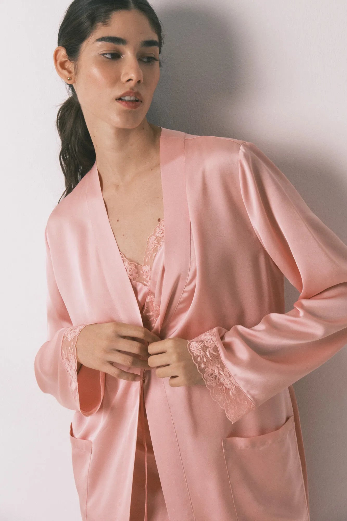 Women Secret_Pink_Pink Satin Midi Robe_2533681_72_01