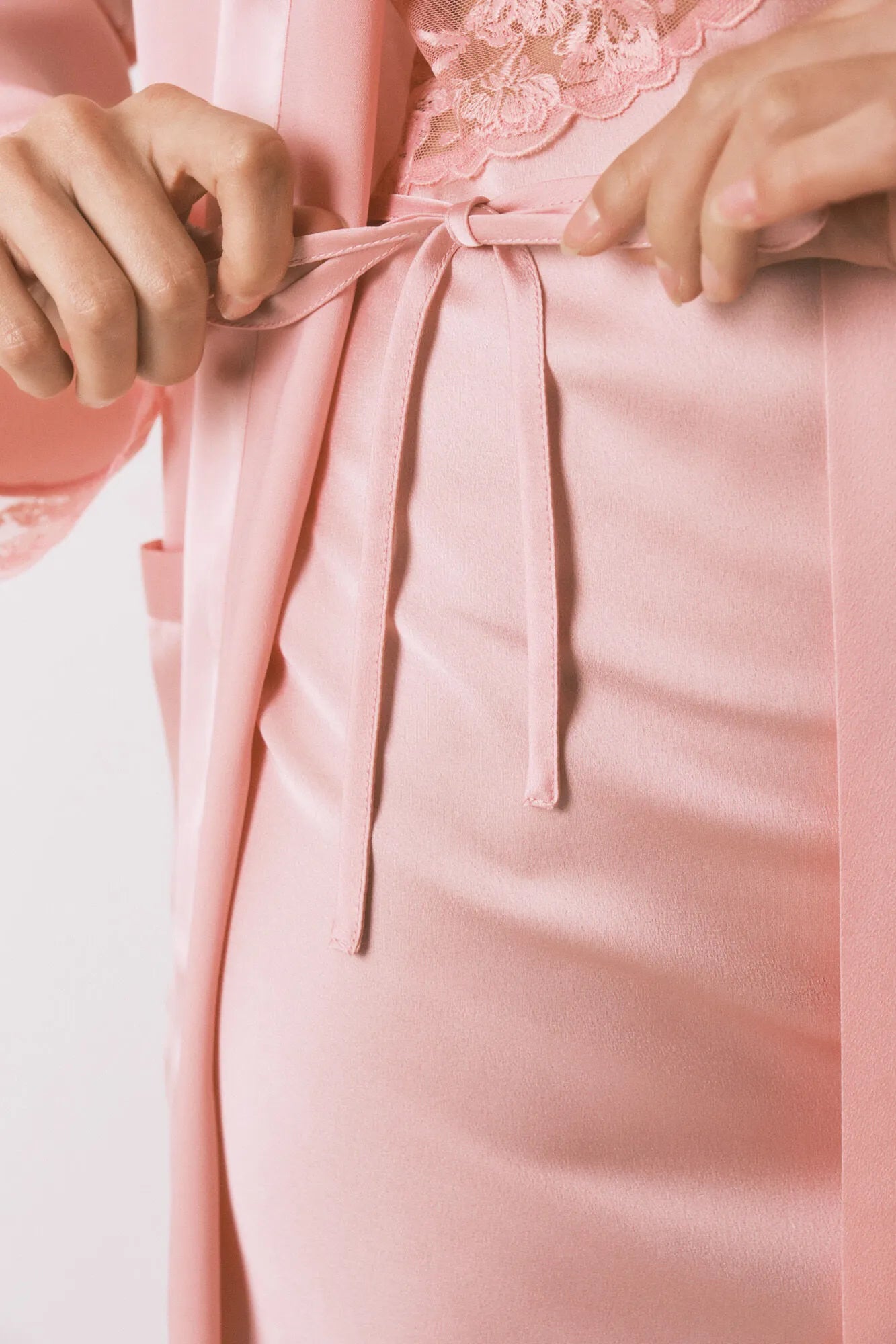 Women Secret_Pink_Pink Satin Midi Robe_2533681_72_05