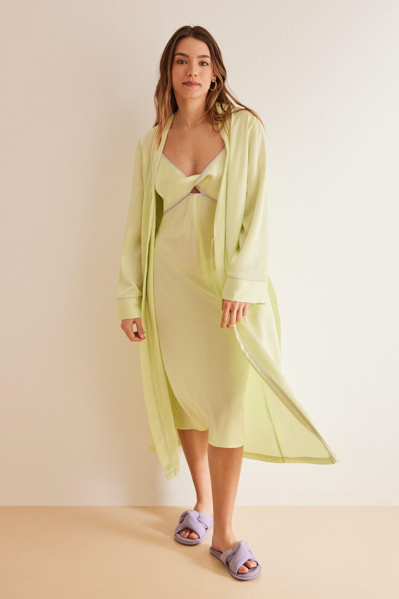 Green Medium Robe_2537714_25_01