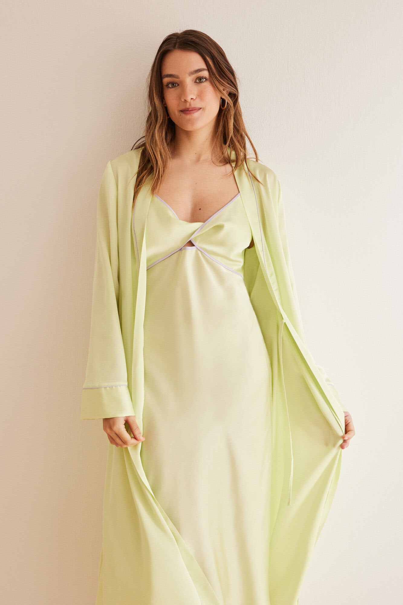 Green Medium Robe_2537714_25_03
