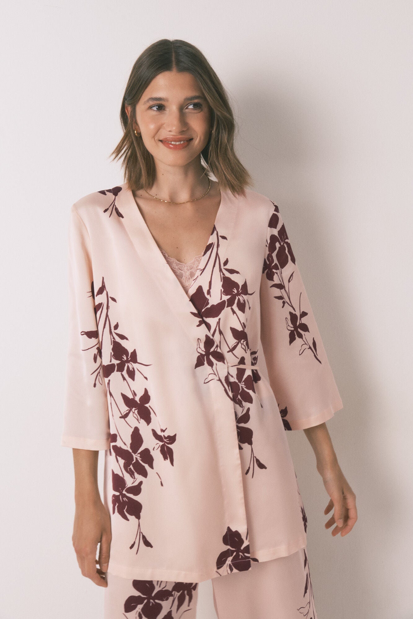 Women Secret_Pink_3-Piece Pink Satin Floral Set_2542456_73_02