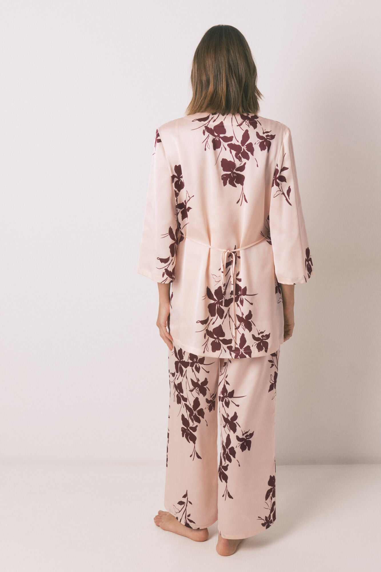 Women Secret_Pink_3-Piece Pink Satin Floral Set_2542456_73_06