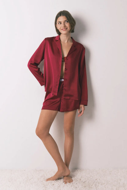 Women Secret_Red_Red Satin Short Classic Pyjamas_2542475_60_03