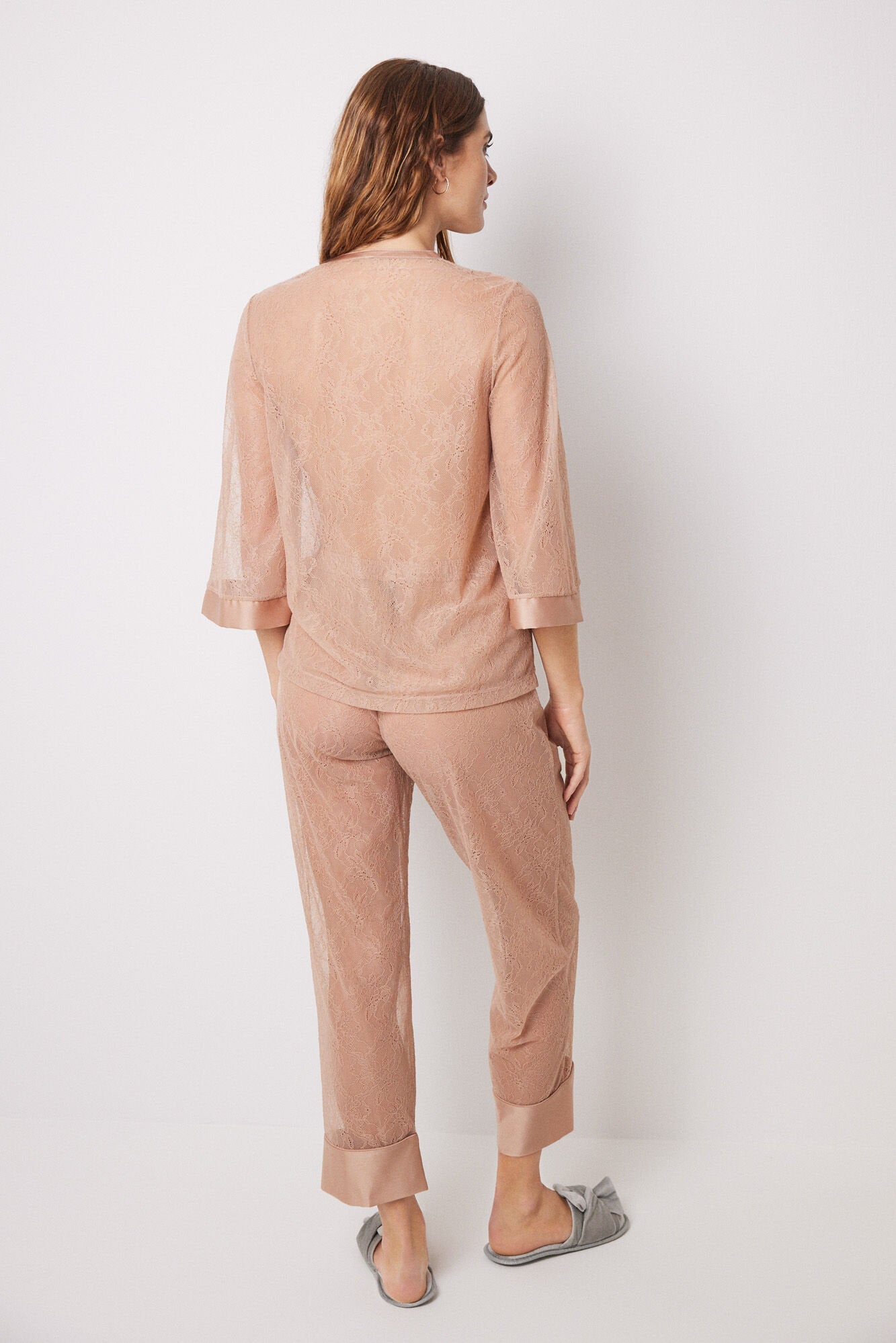 Long Lace Nude Pajamas_07