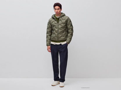 Benetton Military Green Men Regular Fit Padded Down Jacket SKU: 25VFUN07J_1Z9 Image 03