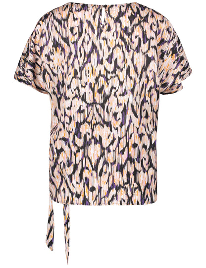 Patterned Blouse With A Gathered Hem