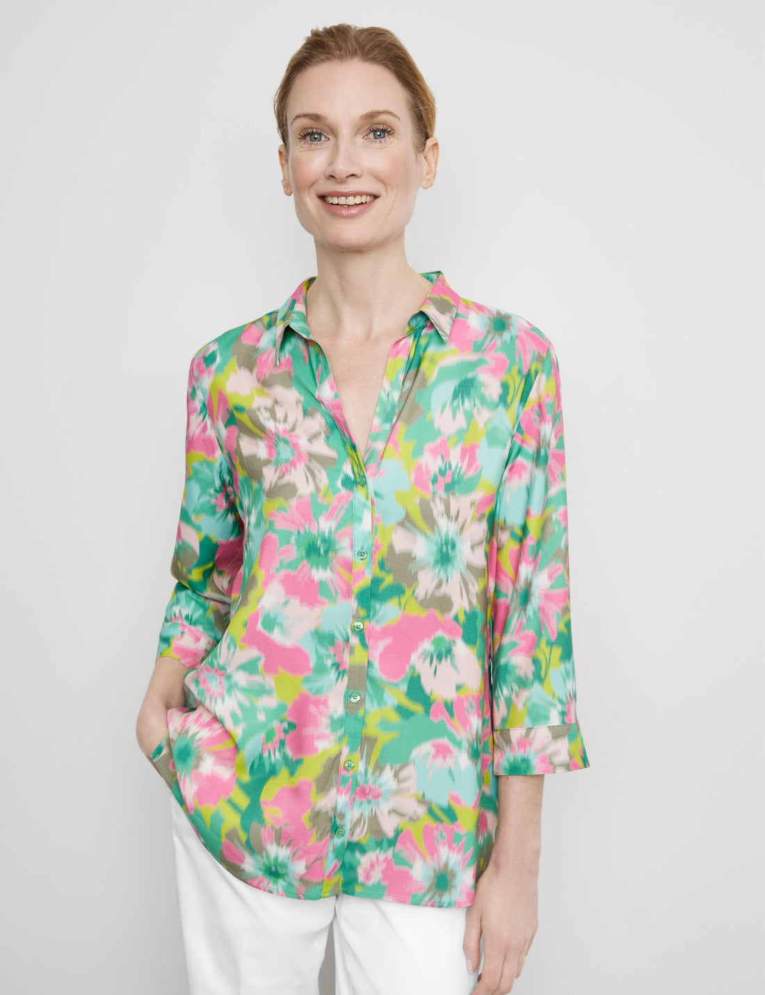 Sustainable Blouse With 3/4-Length Sleeves_260014-66408_5038_01