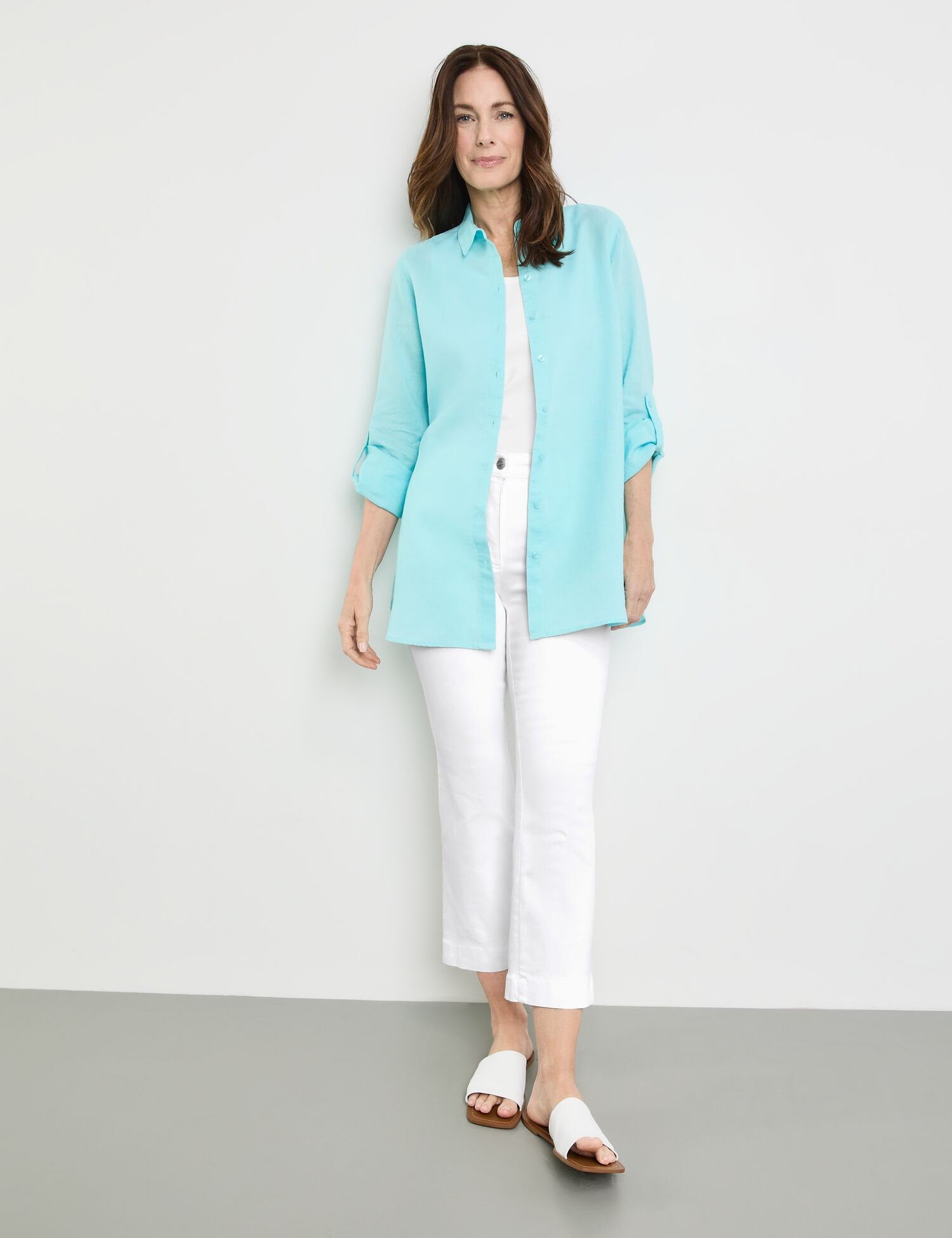 Long Linen Blouse_260018-66435_80367_05
