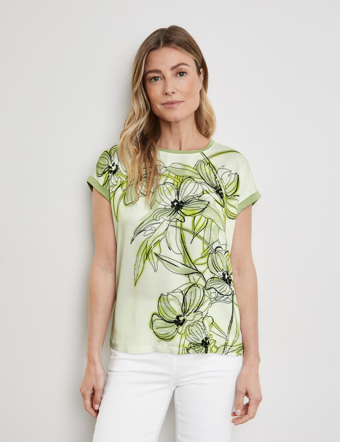 Blouse Top With Fabric Panelling And A Front Print_270039-44043_50948_01