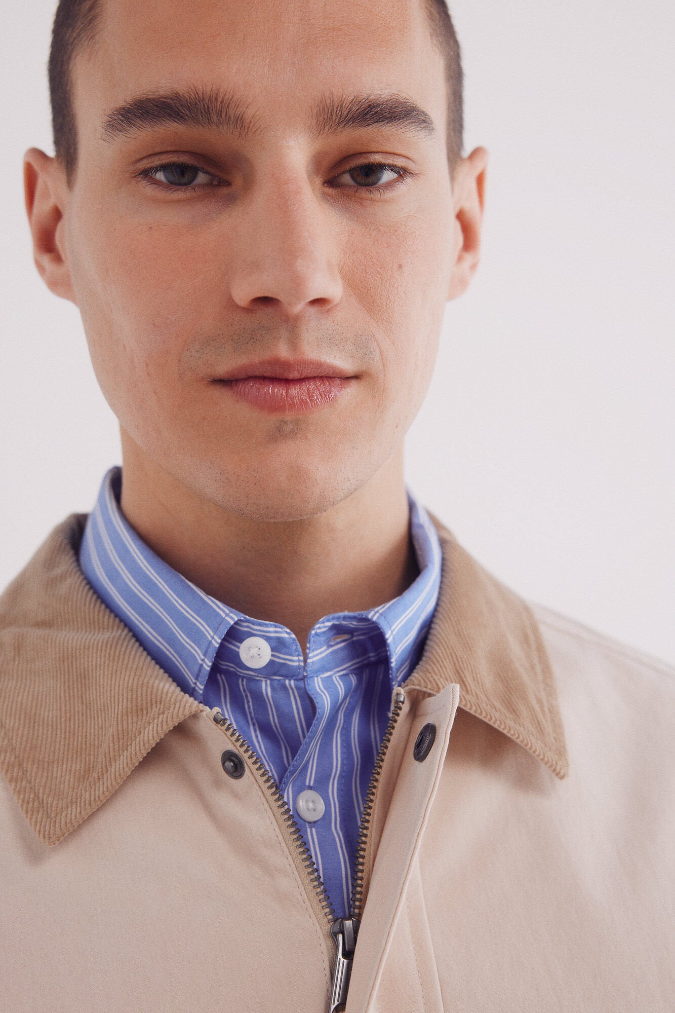 Springfield_Corduroy Neck Short Parka_2839443_50_03