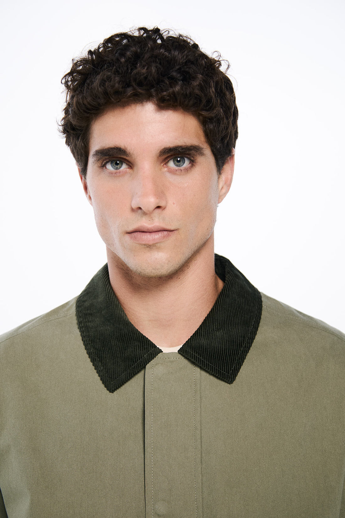 Springfield_Corduroy Neck Short Parka_2839443_91_02