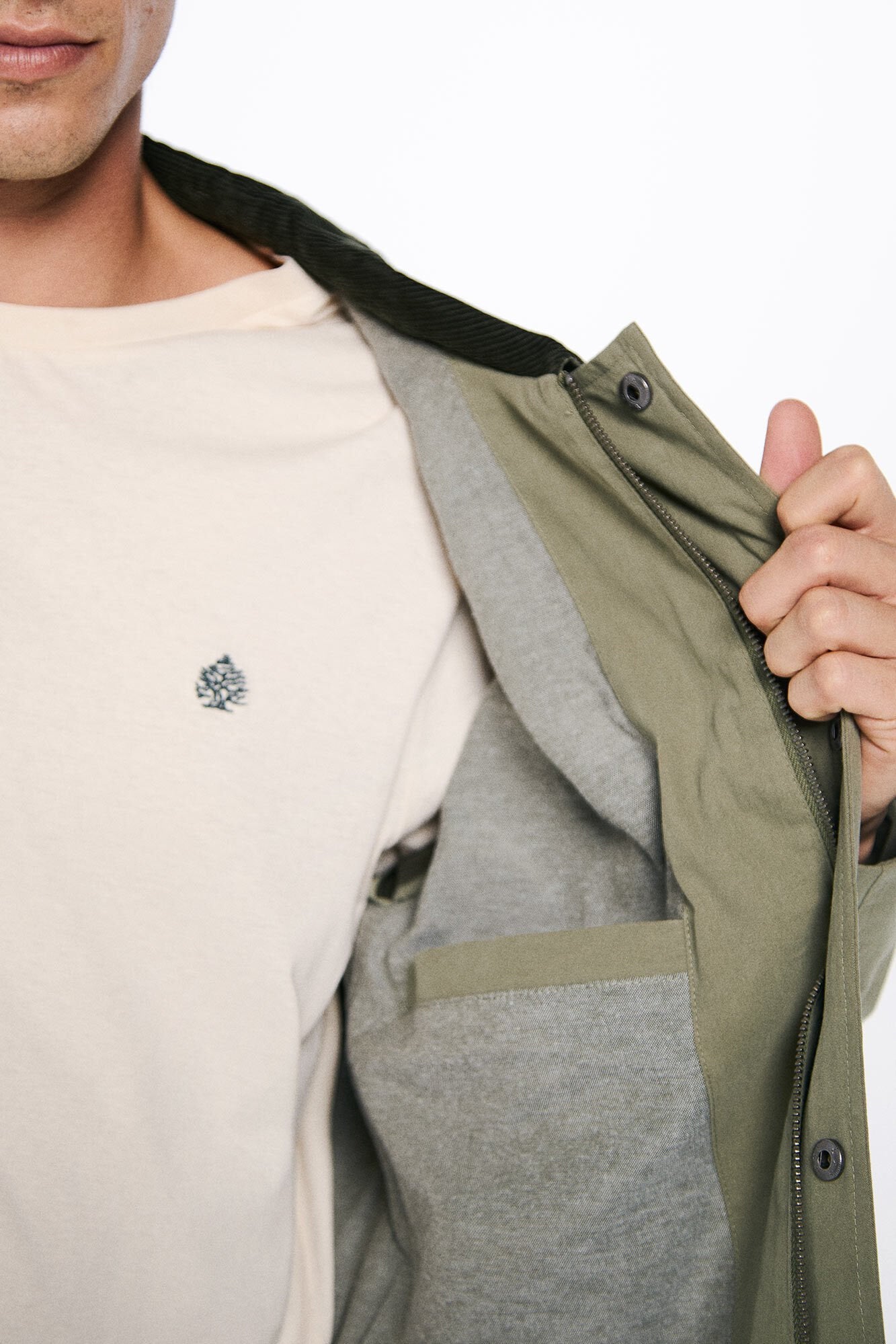 Springfield_Corduroy Neck Short Parka_2839443_91_04