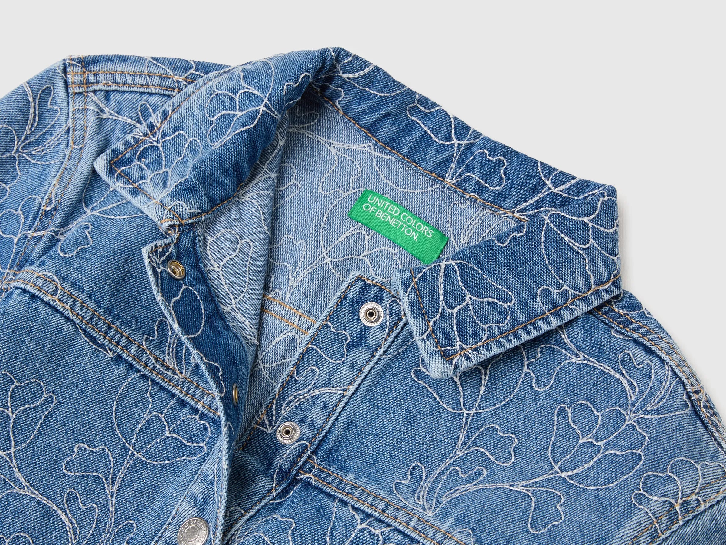 Benetton Blue Girls Embroidered Denim Crop Jacket SKU: 2985CN07D_901 Image 03