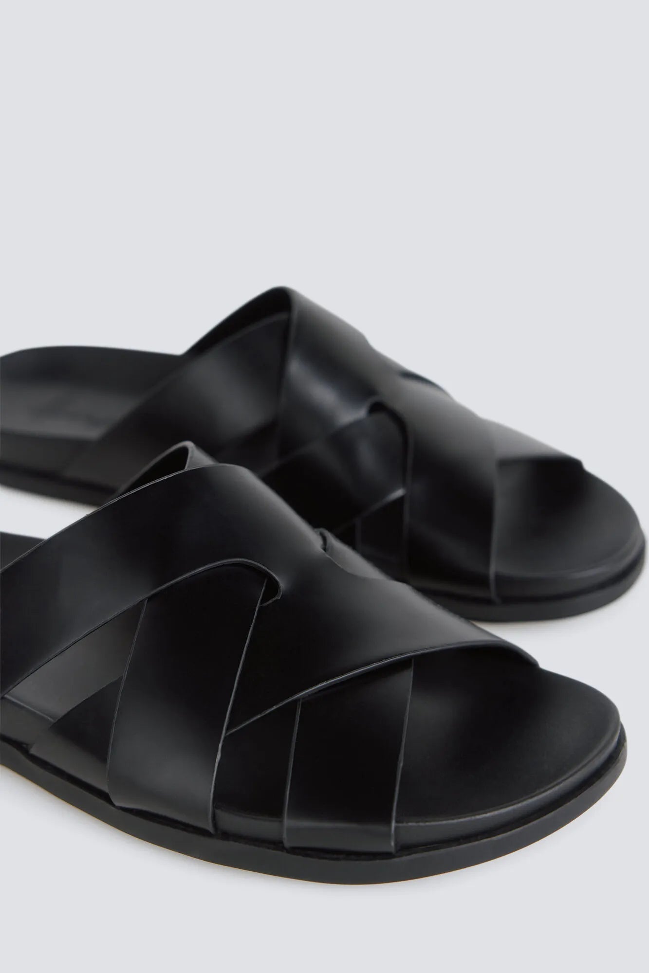 Springfield Black Men Strap Sandals SKU: 2993199_01 Image 04