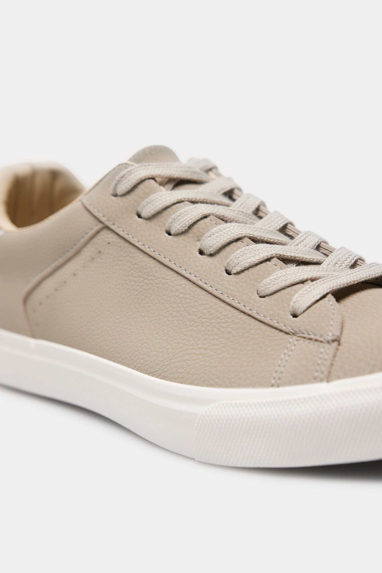Beige Lace Up Trainers With White Sole_2997584_41_08