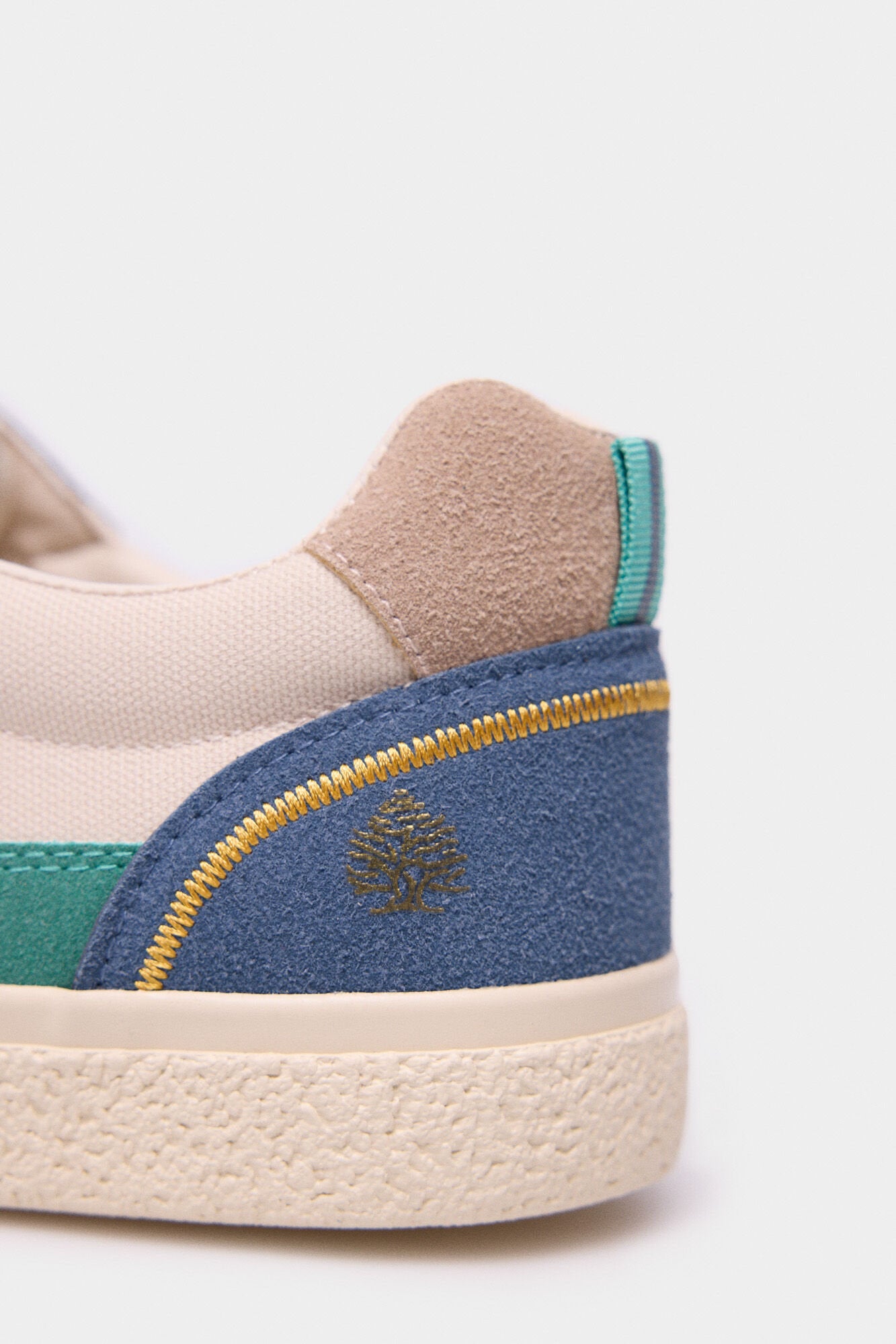 Springfield_Color Skin Shoe_2999421_44_02