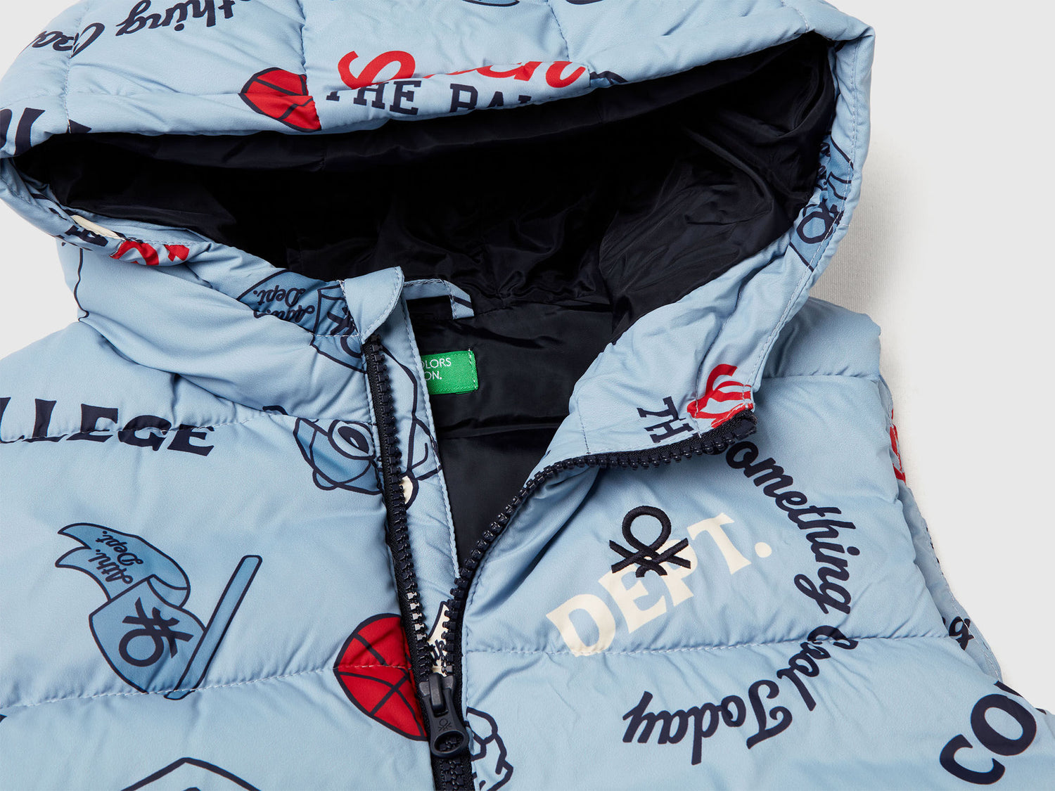 Benetton_Light Blue_Padded Vest with Print_2FORGJ00P_65F_03