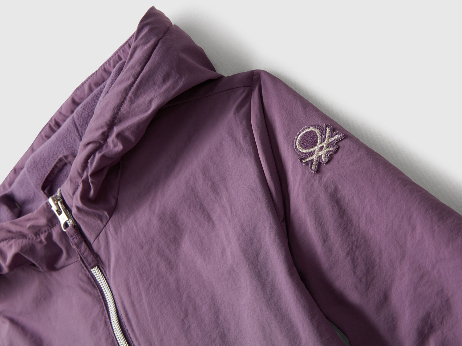 Benetton_Purple_Light "Rain Defender" Jacket_2IGGCN06E_1V4_03