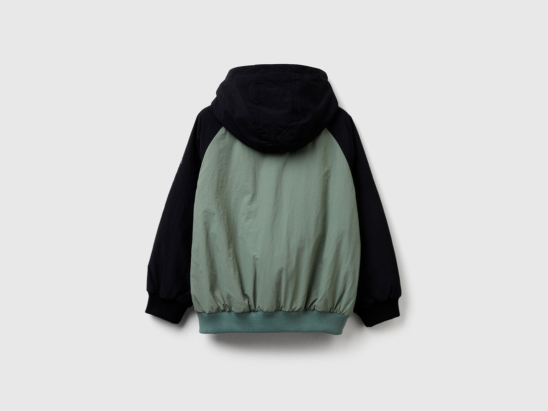 Benetton_Multi-color_Nylon Jacket with Hood_2IGGCN06J_901_02