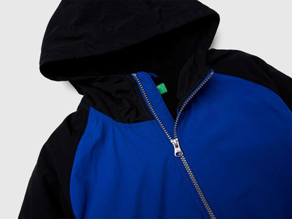 Benetton_Multi-color_Nylon Jacket with Hood_2IGGCN06J_902_03