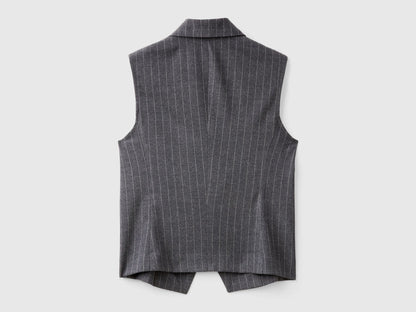 Double-Breasted Pinstripe Vest_06