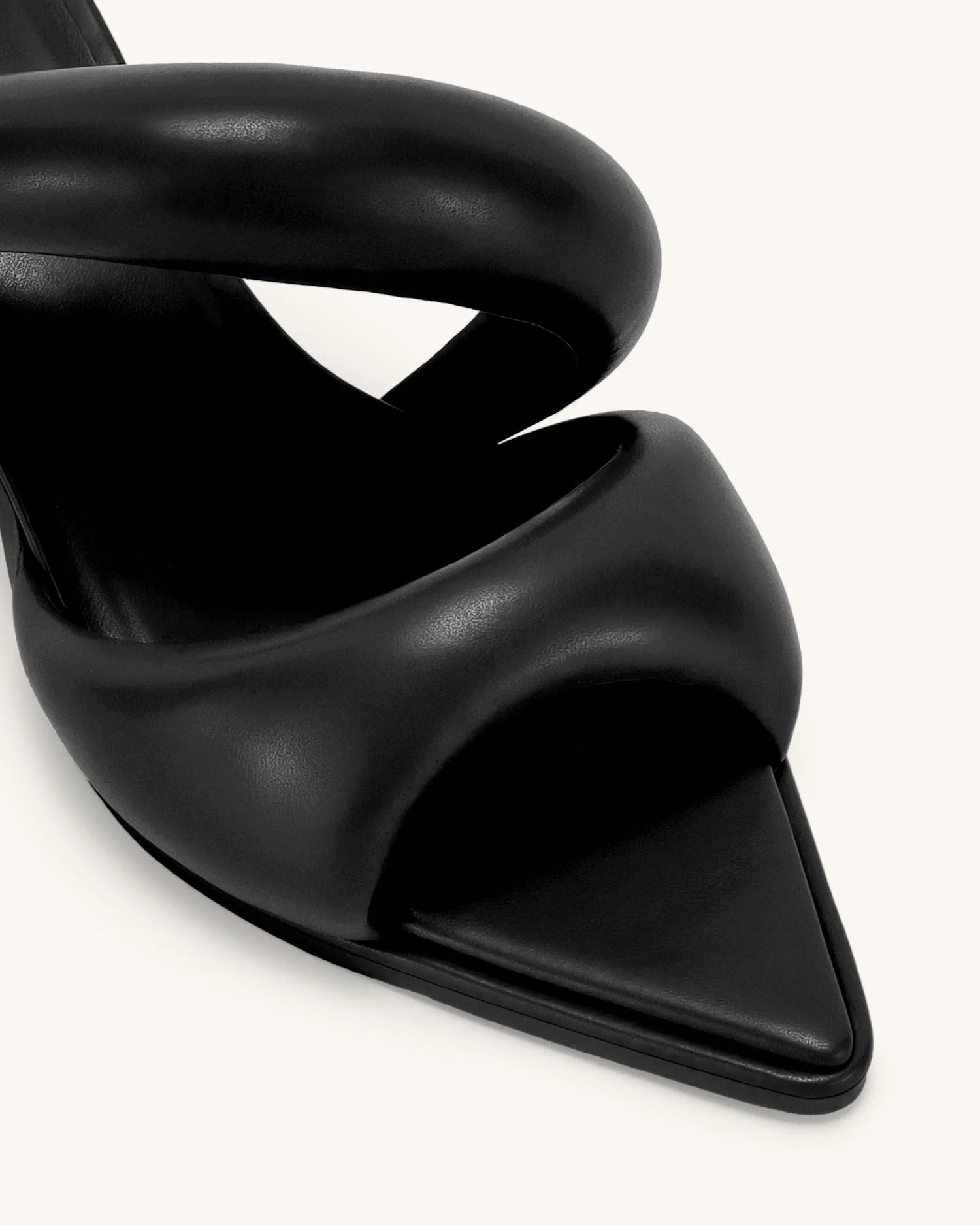 JW PEI_Black_Sara Mule_2MS01-1_Black_06