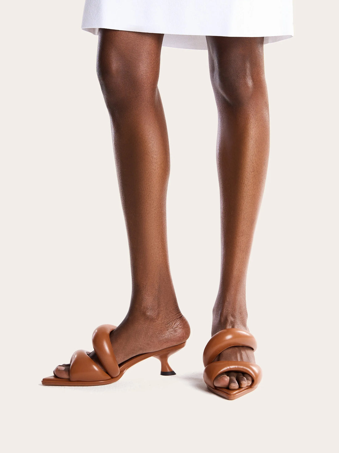 JW PEI_Caramel Brown_Sara Mule_2MS01-33_Caramel Brown_02