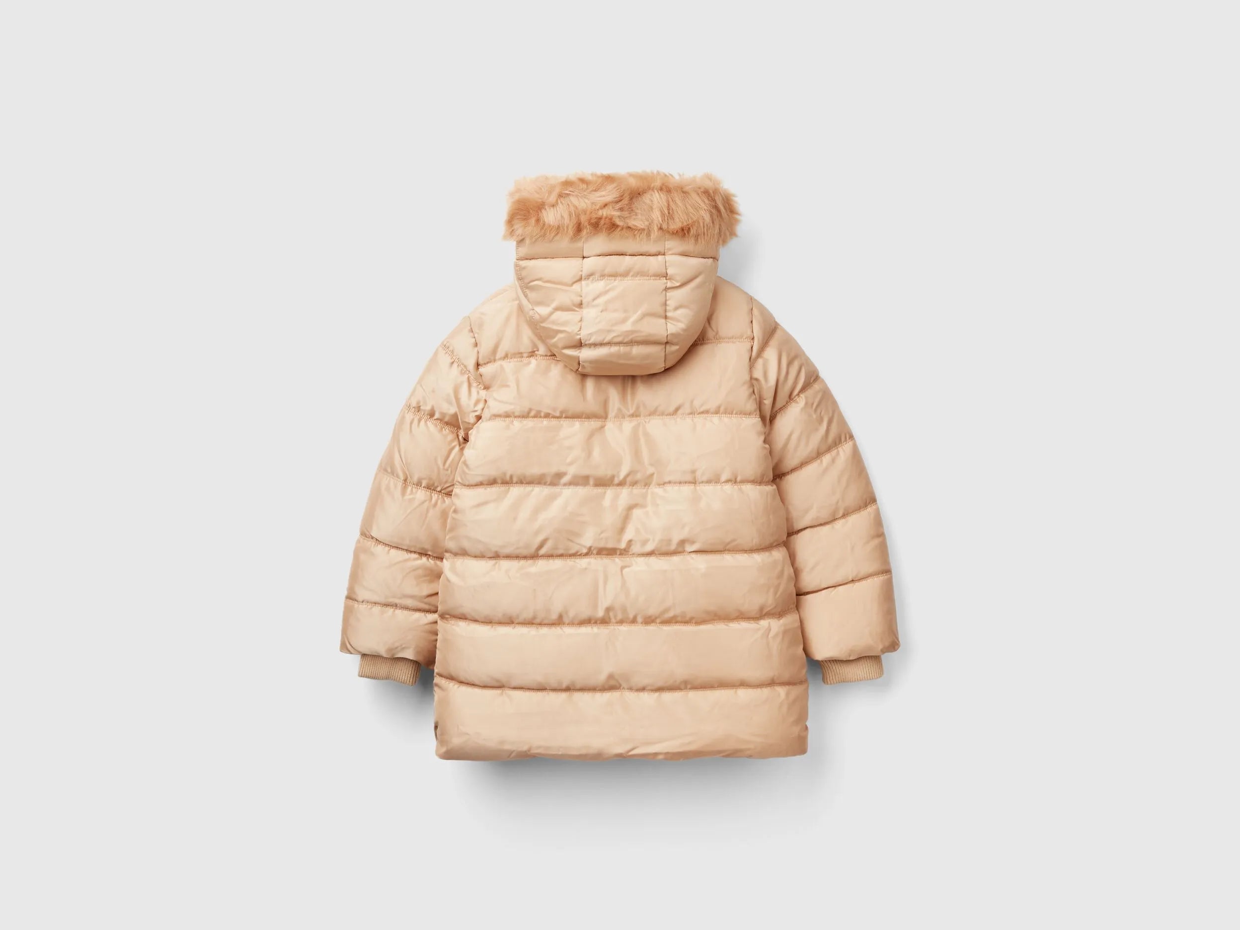 Benetton_Beige_Long Padded Jacket in Glossy Nylon_2SVKCN05V_1K3_02