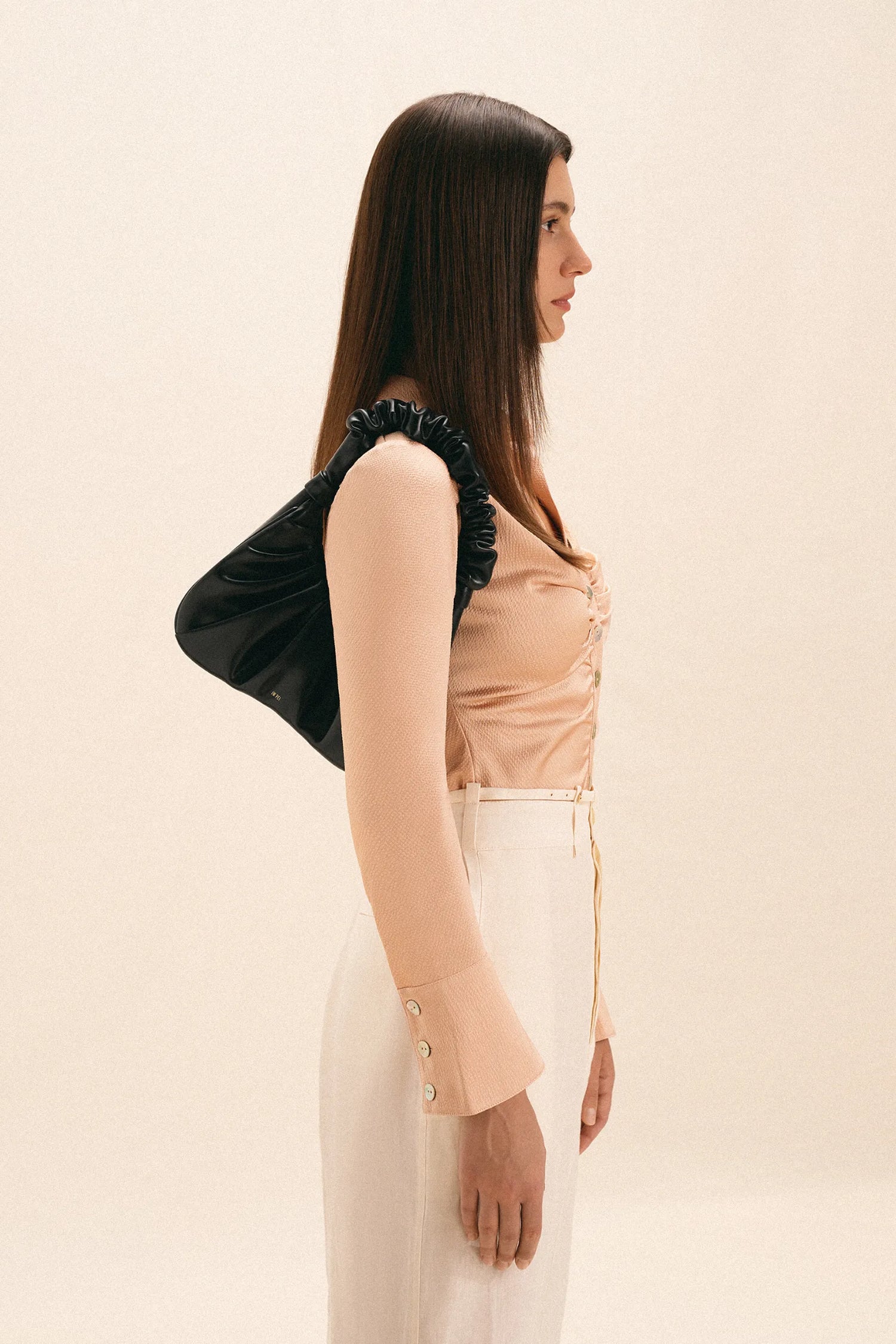 JW PEI_Black_Gabbi Bags_2T03-11_Black_02