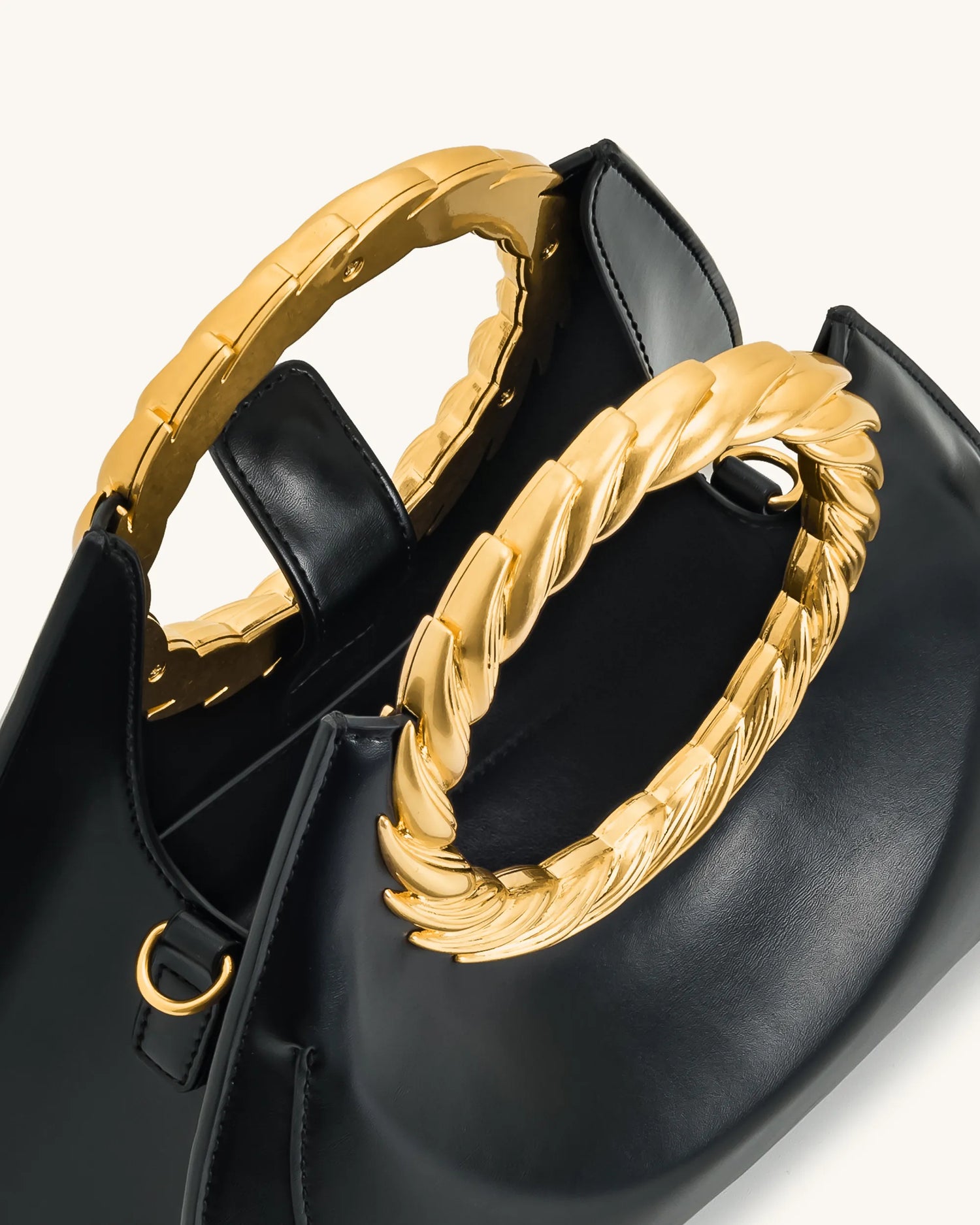 JW PEI_Black_Amiya Leaf Handle Sculpture Bags_2T181-1_Black_04