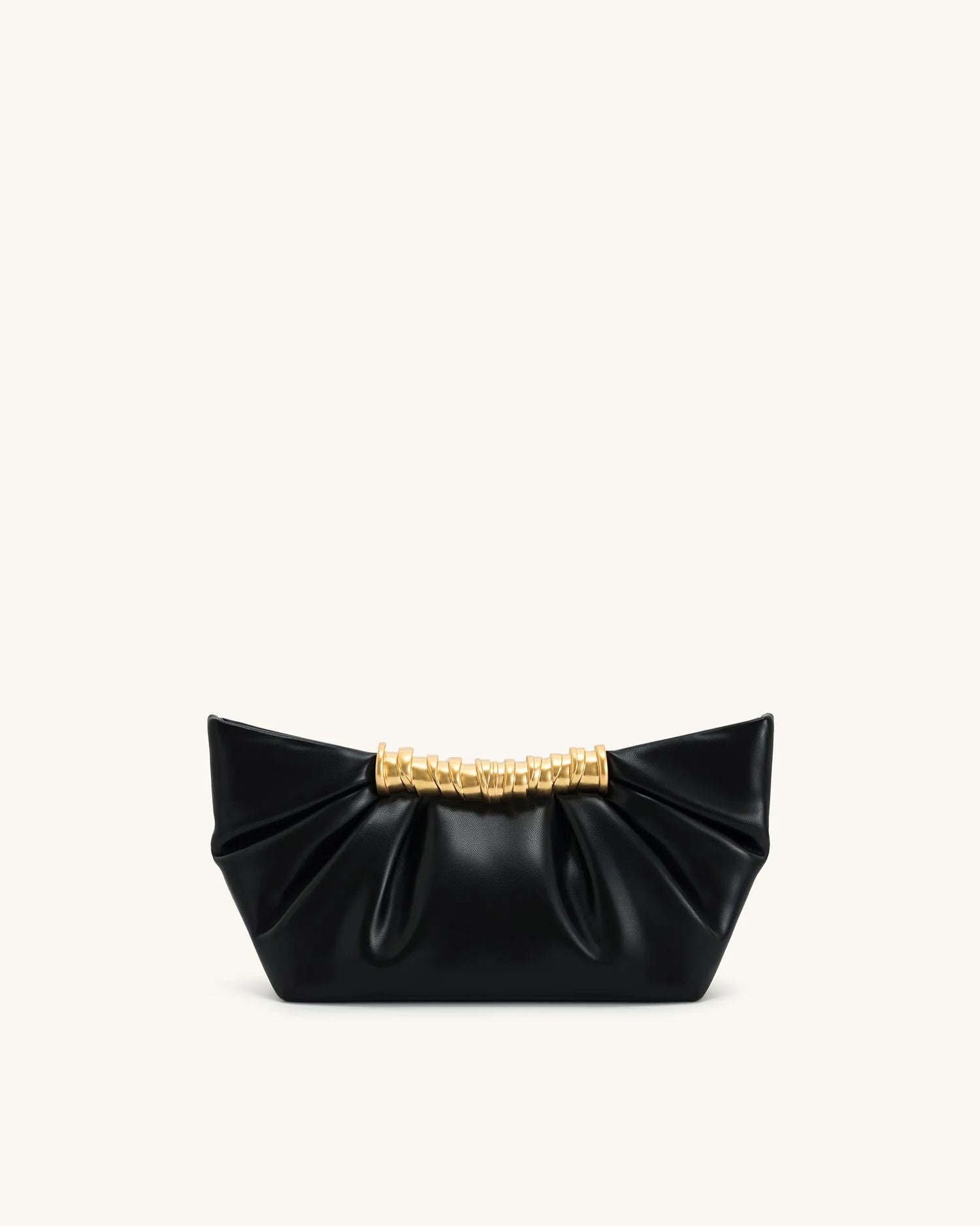 JW PEI_Black_Leia Pleated Clutch_2T195-1_Black_02