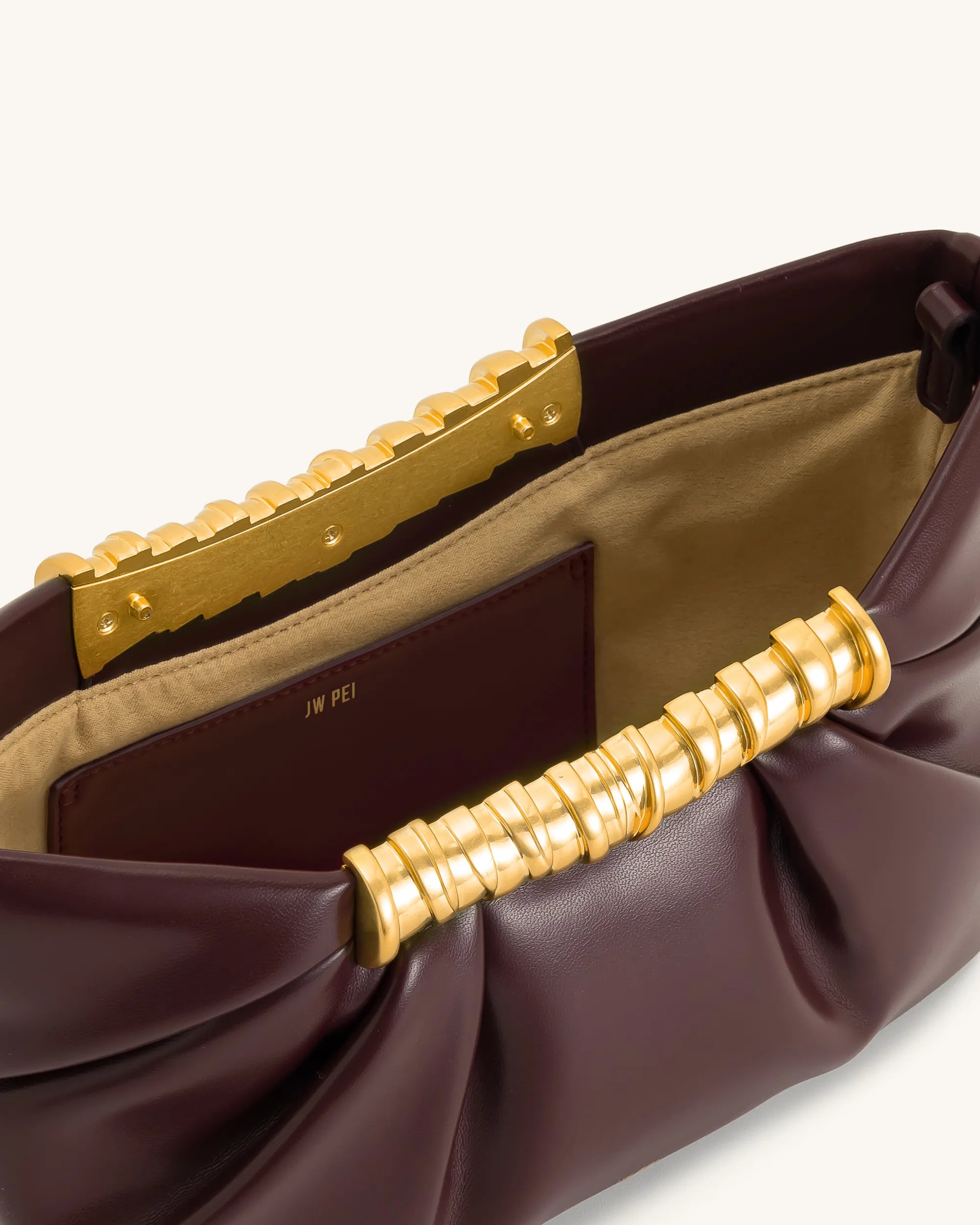 JW PEI_Deep Burgundy_Leia Pleated Clutch_2T195-4_Deep Burgundy_04