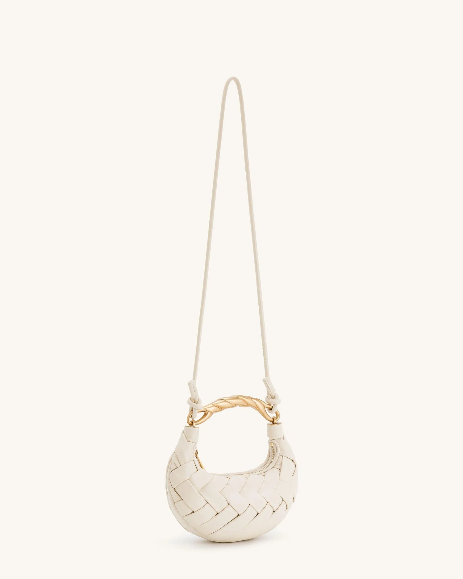 JW PEI_White_Orla Weave Handbags_2T38-21_White_04