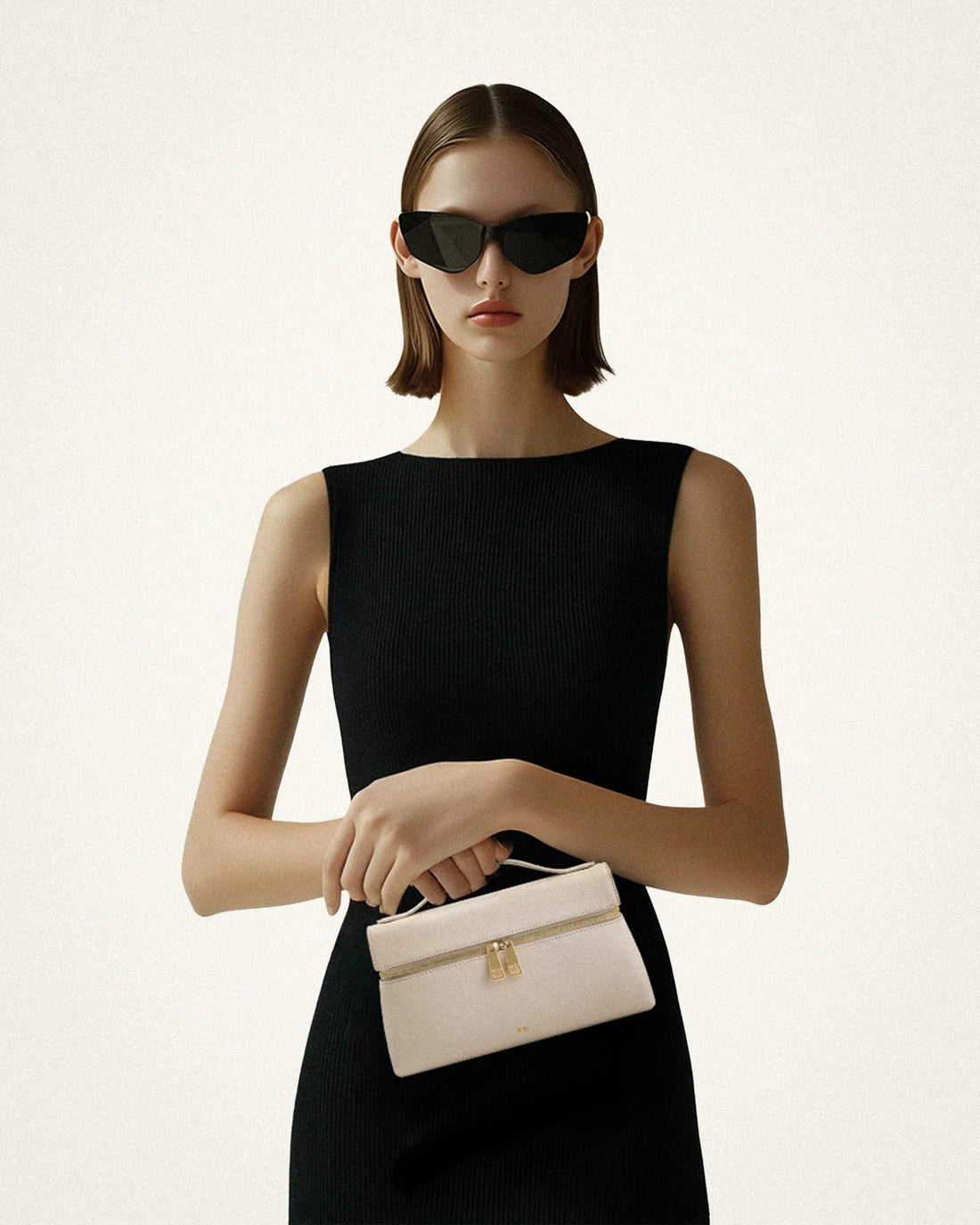 JW PEI_White_Thea Top Handle Bags_2T78-2_White_09