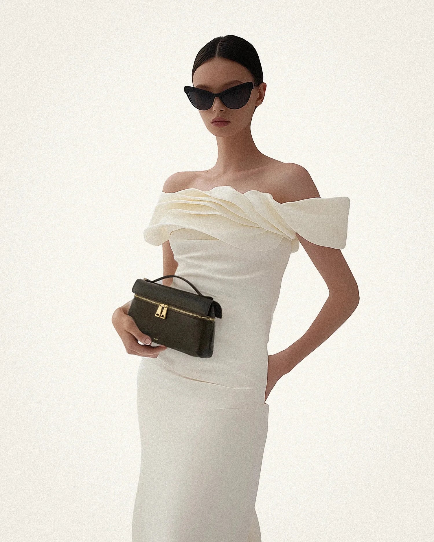 JW PEI_Dark Olive_Thea Top Handle Bags_2T78-7_Dark Olive_05