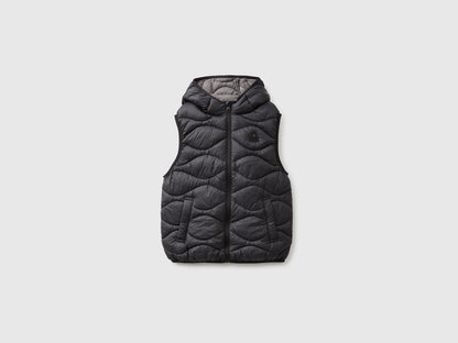 Benetton Black Boys Padded Sleeveless Jacket with Hood SKU: 2TWDCJ01B_100 Image 01