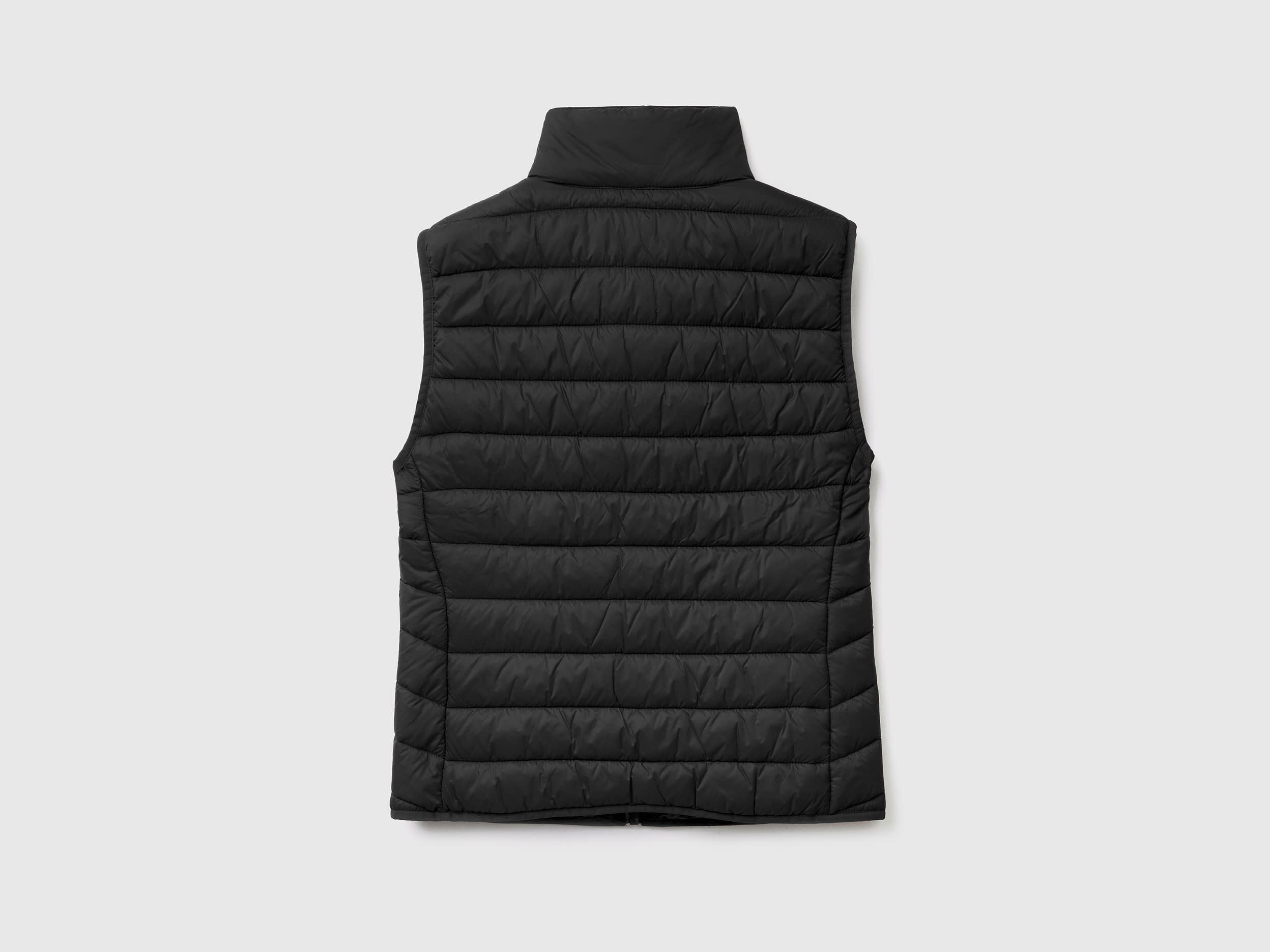 Sleeveless Puffer Jacket with Recycled Wadding_2TWDDJ003_100_06