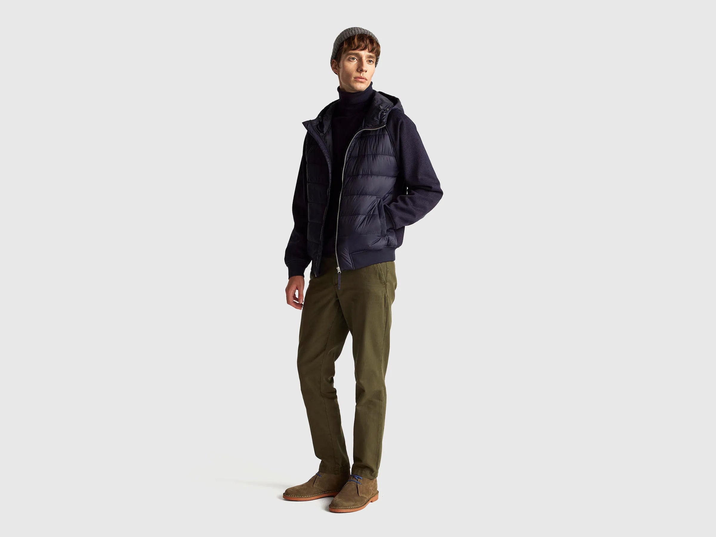 Benetton_Dark Blue_Regular Fit Jacket in Nylon and Knit Fabric_2ZRUUN064_9C1_03