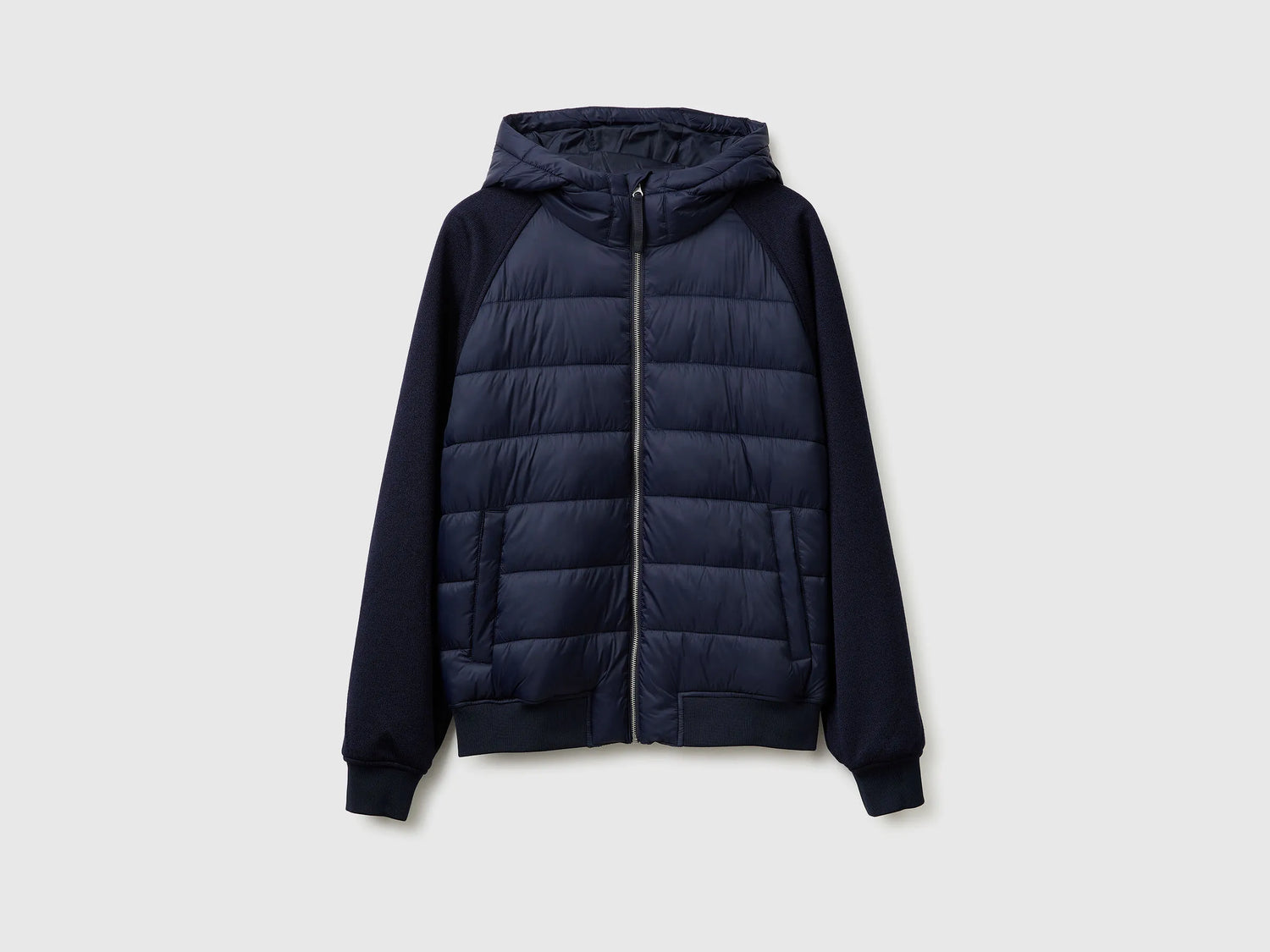 Benetton_Dark Blue_Regular Fit Jacket in Nylon and Knit Fabric_2ZRUUN064_9C1_05