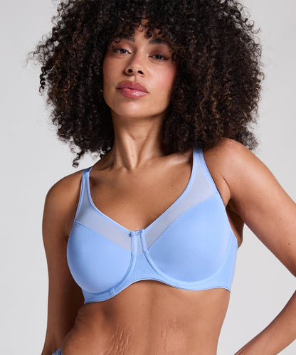 Hunkemoller_Bel Air Blue_Nina Non-Padded Underwired Minimizer Bra in Different Cup Sizes_301015_Bel Air Blue_01