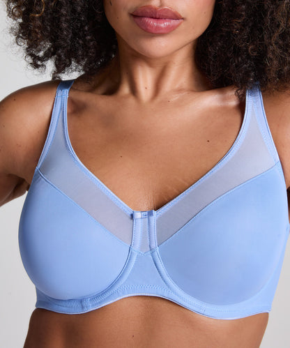 Hunkemoller_Bel Air Blue_Nina Non-Padded Underwired Minimizer Bra in Different Cup Sizes_301015_Bel Air Blue_02