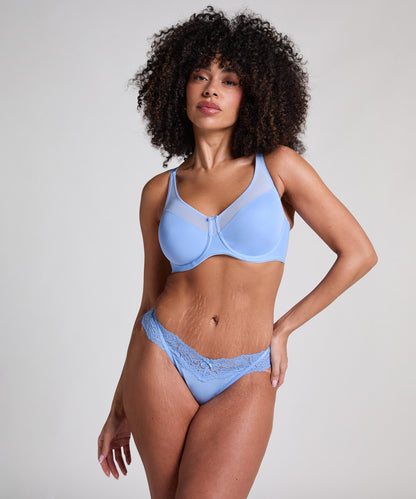 Hunkemoller_Bel Air Blue_Nina Non-Padded Underwired Minimizer Bra in Different Cup Sizes_301015_Bel Air Blue_03