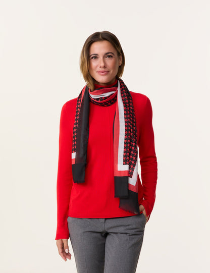 Scarf With All Over Design_301024-72018_6116_04