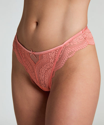 Hunkemoller_Robijn Brazilian_301094_Lantana_02
