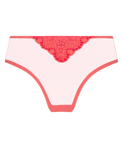 Hunkemoller_Cherry Brazilian_301128_Sugar Coral_05