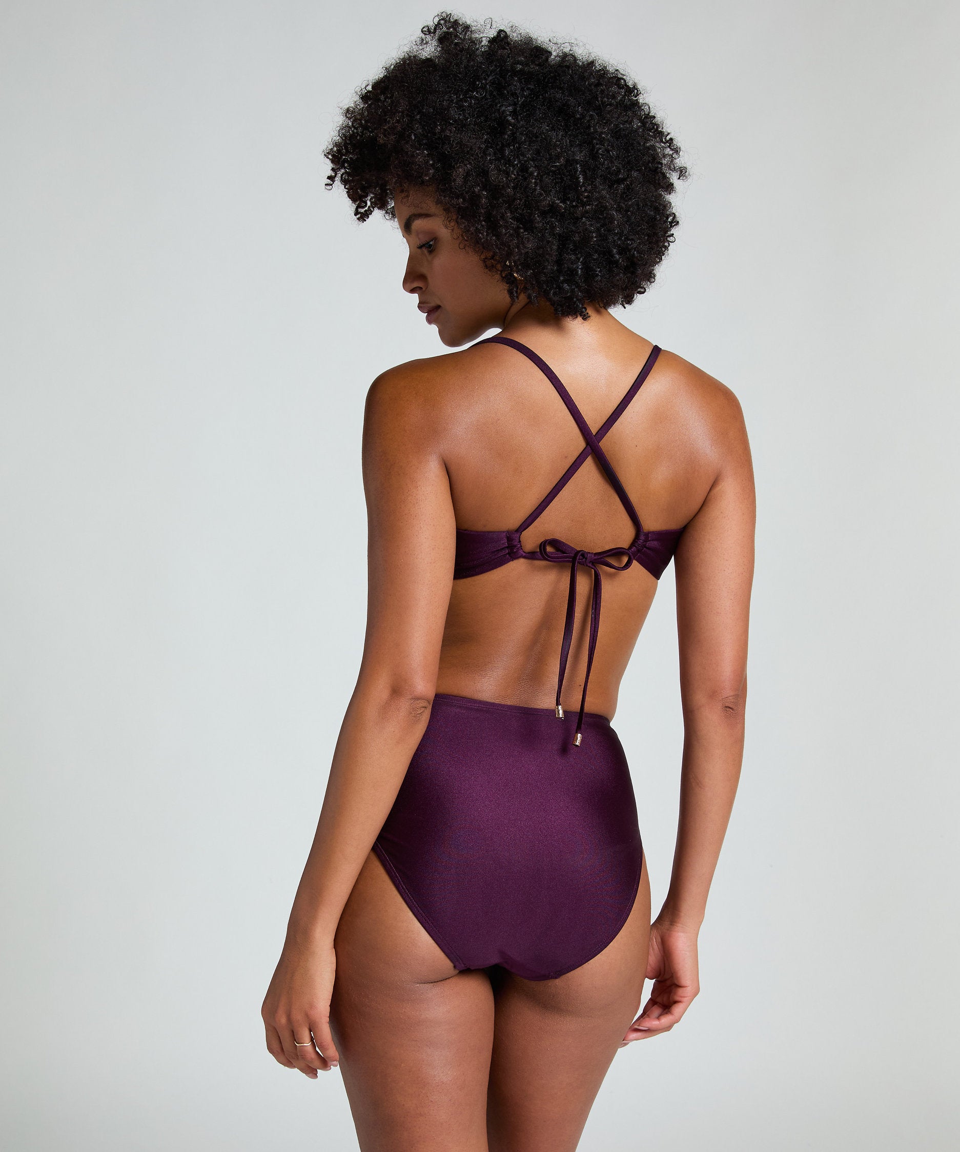 Hunkemoller_Costa Bikini Crop Top_301227_Potent Purple_04